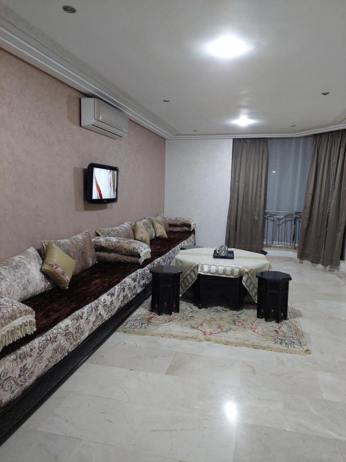 Residence La Corniche Etage 2 Nador Bagian luar foto
