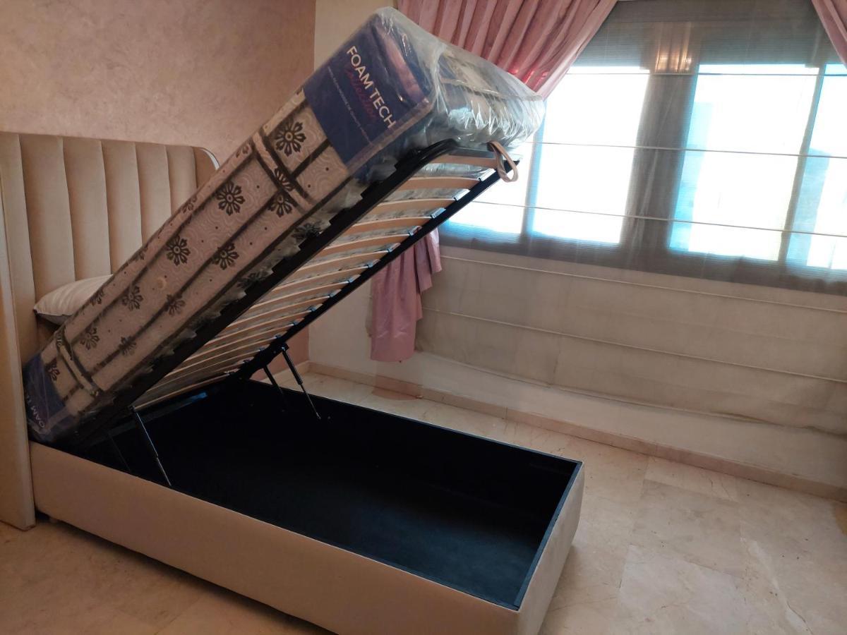 Residence La Corniche Etage 2 Nador Bagian luar foto
