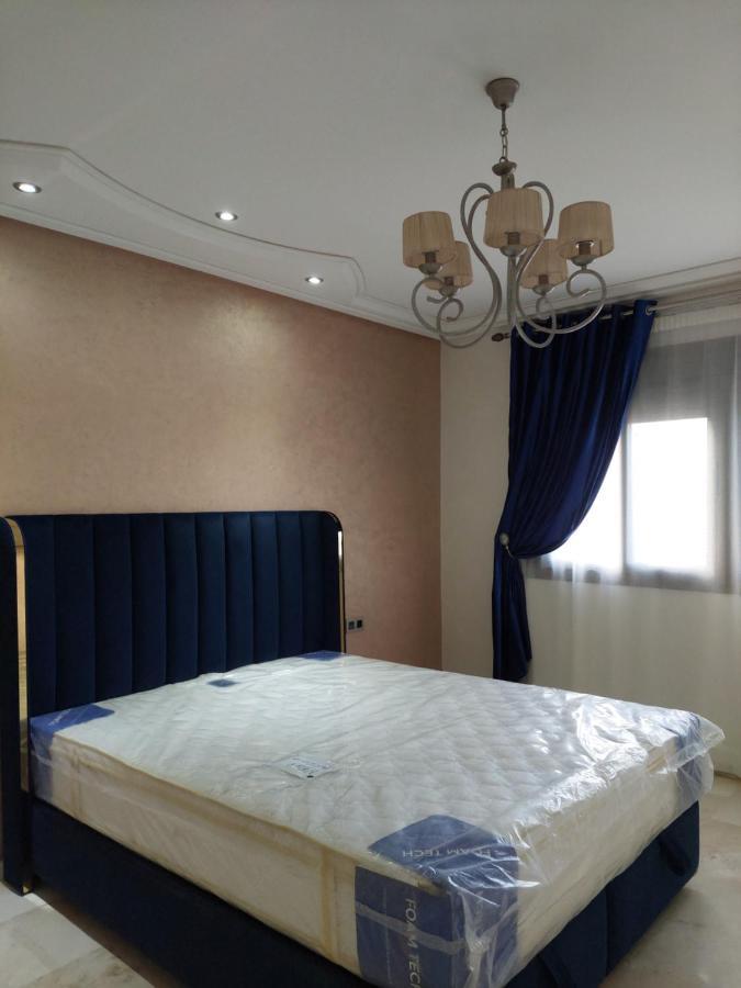 Residence La Corniche Etage 2 Nador Bagian luar foto