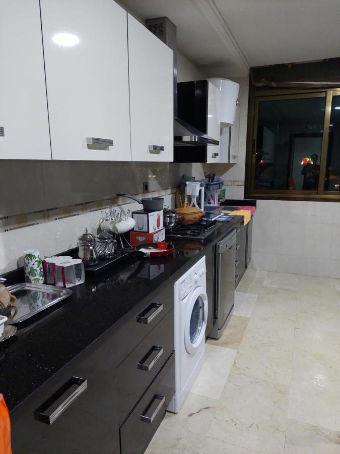 Residence La Corniche Etage 2 Nador Bagian luar foto