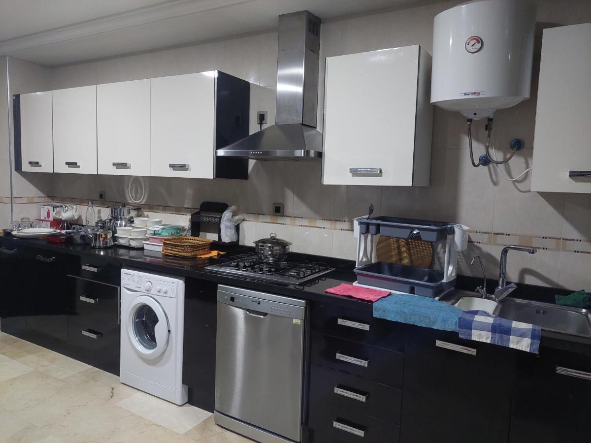 Residence La Corniche Etage 2 Nador Bagian luar foto